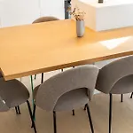 Lägenhet A *