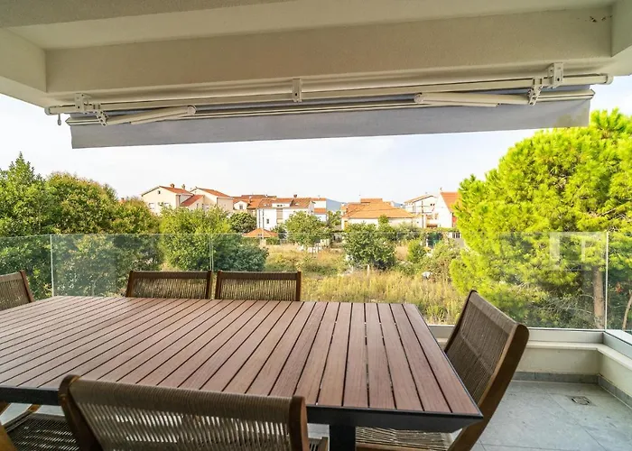 A דירה זאדאר